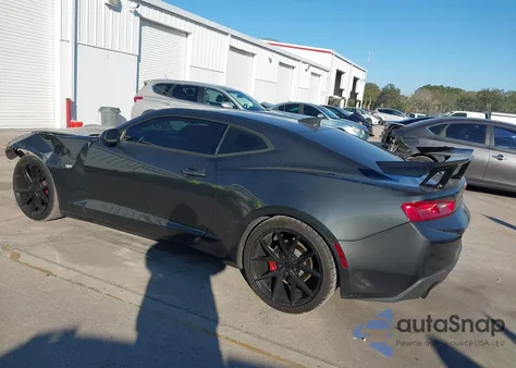 2018 Chevrolet Camaro 1Lt z USA, uszkodzony, nr VIN 1G1FB1RX6J0184879